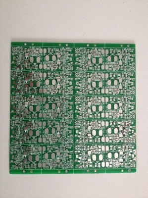 廠家直銷低價0.8mm移動電源線路板 深圳市強亞電子PCB電路板產品解析